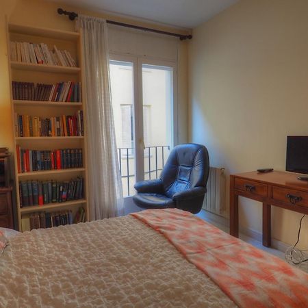 Center Family Apartment By Hello Homes Σίτζες Εξωτερικό φωτογραφία