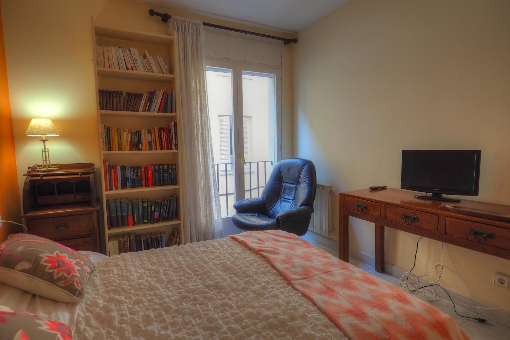 Center Family Apartment By Hello Homes Σίτζες Εξωτερικό φωτογραφία