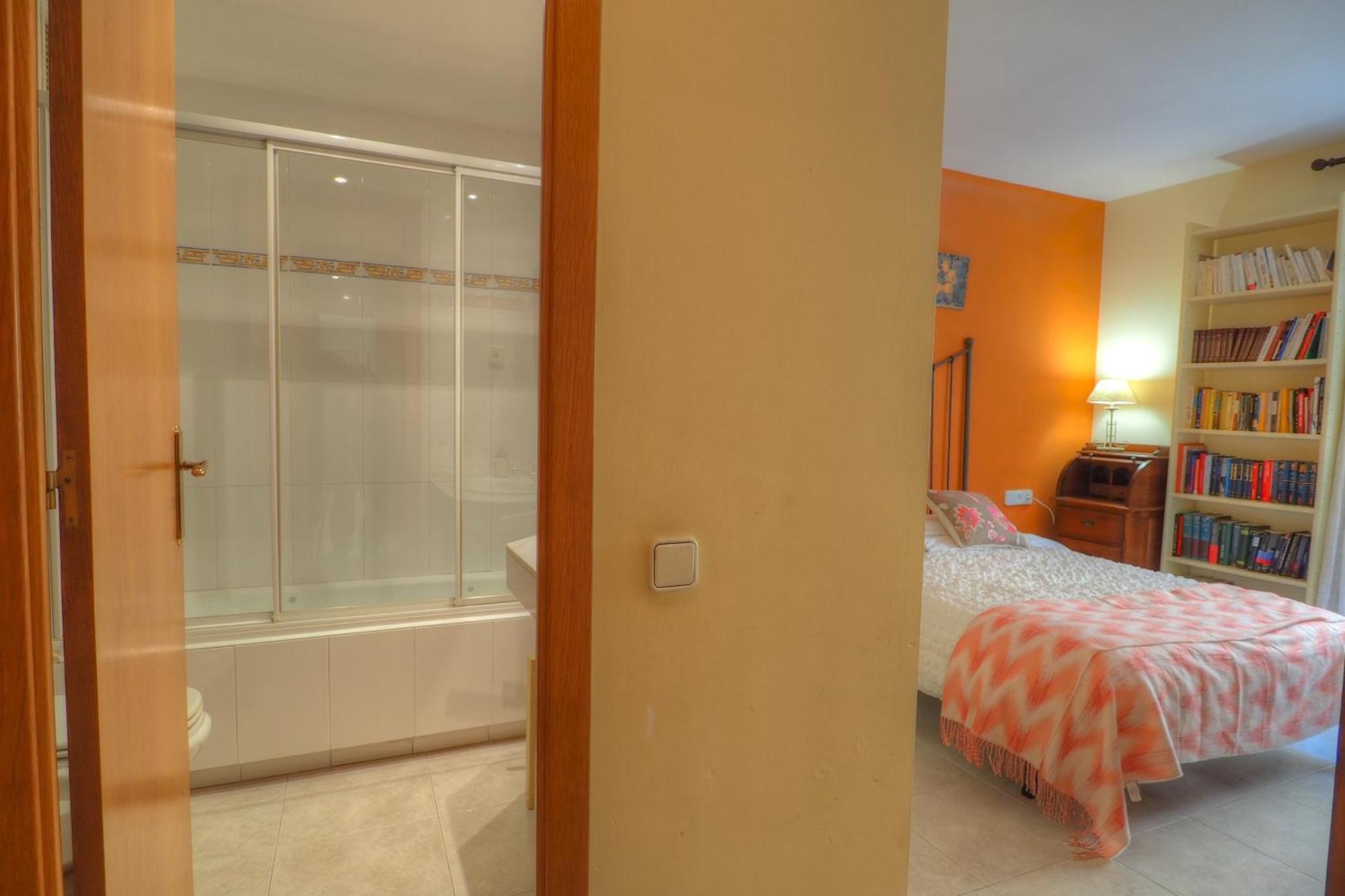 Center Family Apartment By Hello Homes Σίτζες Εξωτερικό φωτογραφία