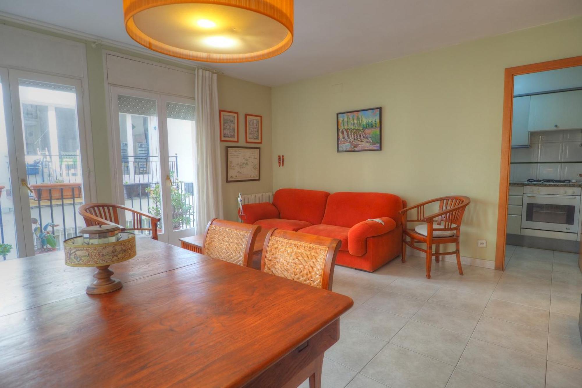 Center Family Apartment By Hello Homes Σίτζες Εξωτερικό φωτογραφία